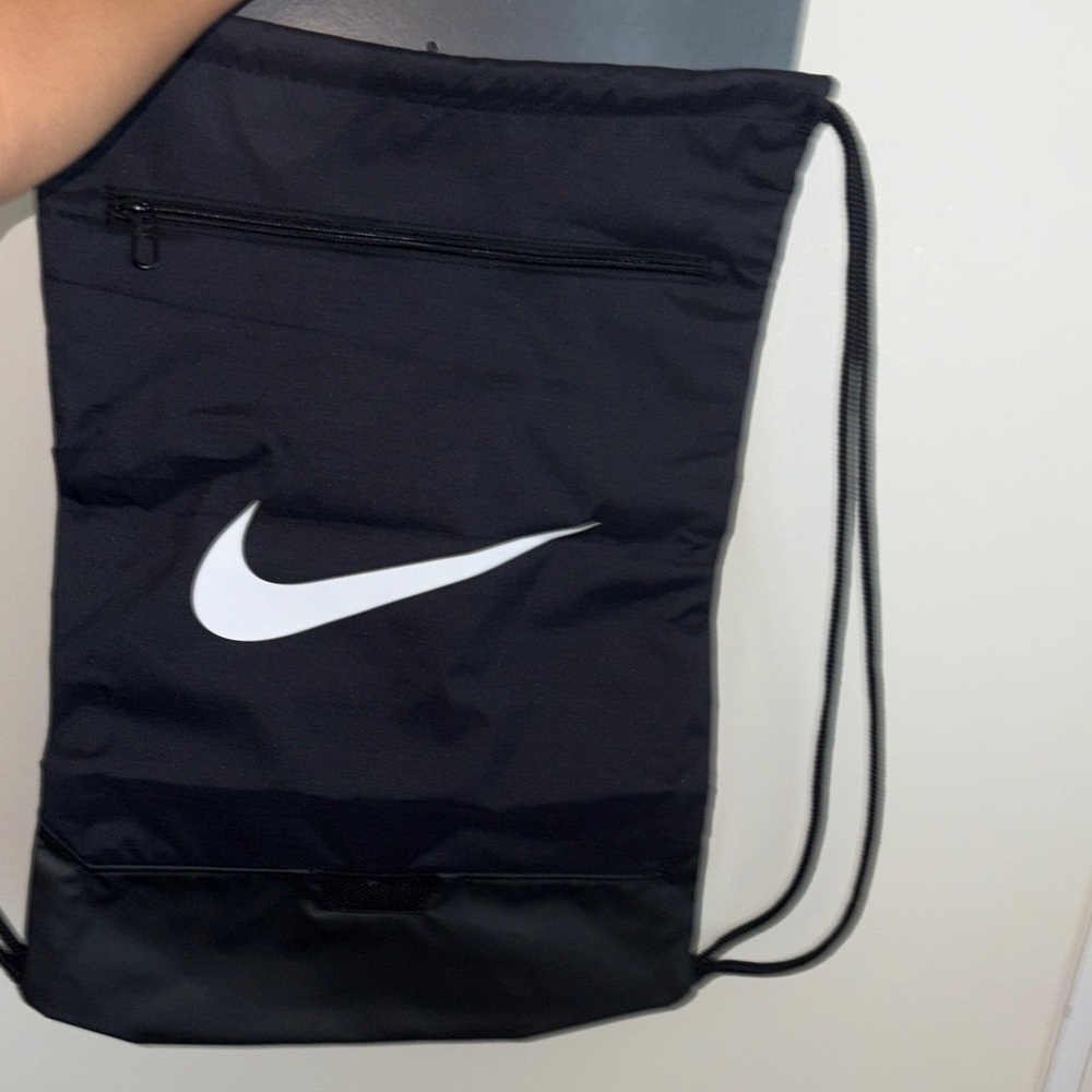 Nike Black and White Drawstring Backpack